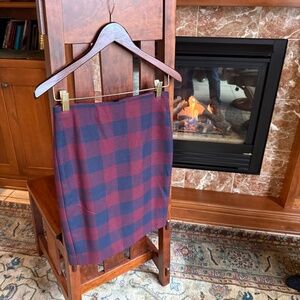 Ann Taylor Skirt,  Burgundy & Navy Plaid Pencil Skirt,  Size 2 Petite